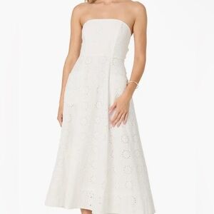 ASTR Strapless White Dress